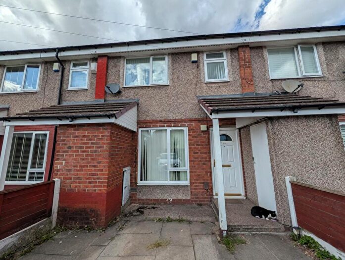 3 Bedroom Terraced House To Rent In Ridgeway Street, Manchester, M40