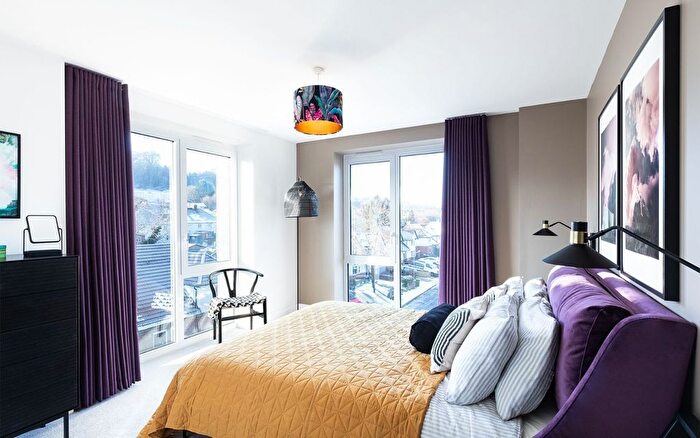 1 Bedroom Flat To Rent In Buckingham House, Desborough Road, HP11