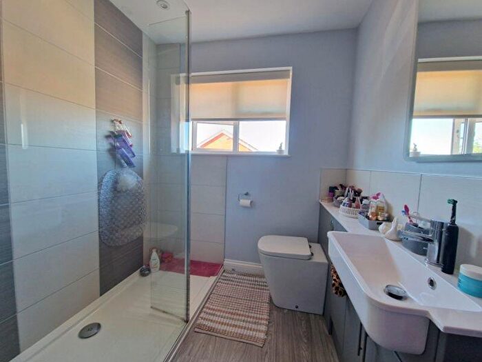 5 Bedroom Detached House For Sale In Byron Way, Exmouth, EX8