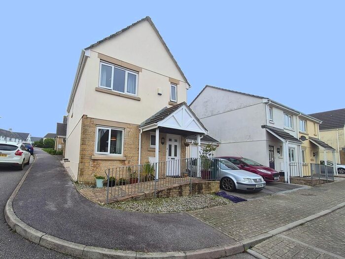 3 Bedroom Link Detached House For Sale In Hellis Wartha, Helston, TR13