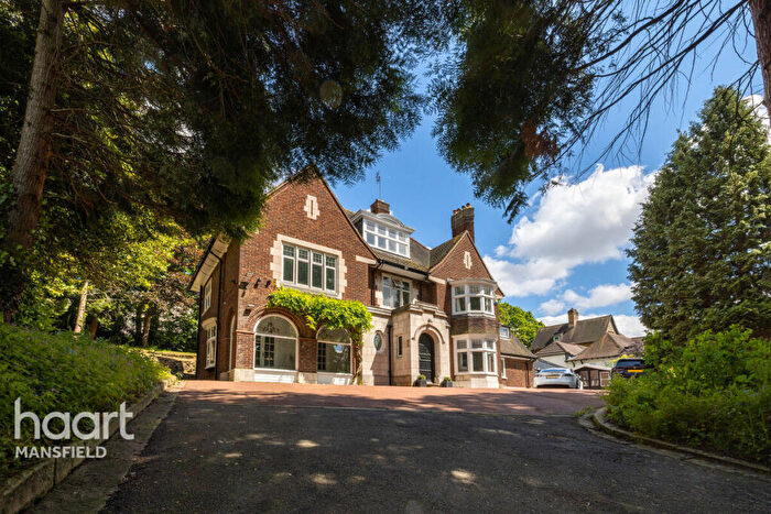 7 Bedroom Character Property For Sale In Norfolk Drive, Mansfield, NG19