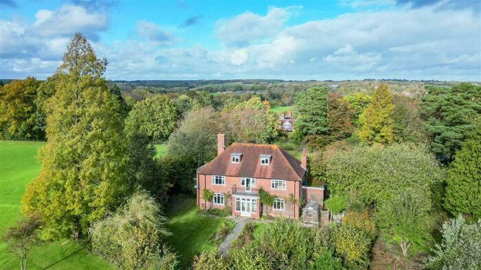 5 Bedroom Detached House For Sale In High Street, Hawkhurst, Cranbrook, TN18