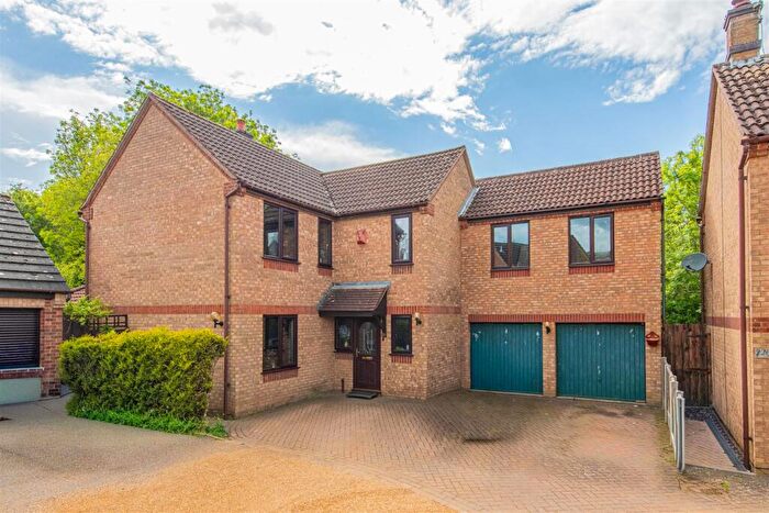 5 Bedroom House For Sale In Troon Crescent, Wellingborough, NN8