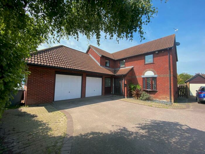 4 Bedroom House To Rent In St Margarets Drive, Norwich, NR7