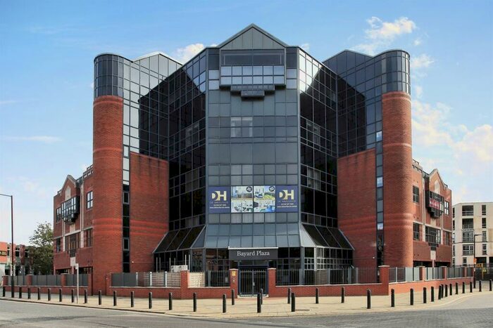 2 Bedroom Flat For Sale In Broadway, Peterborough, PE1