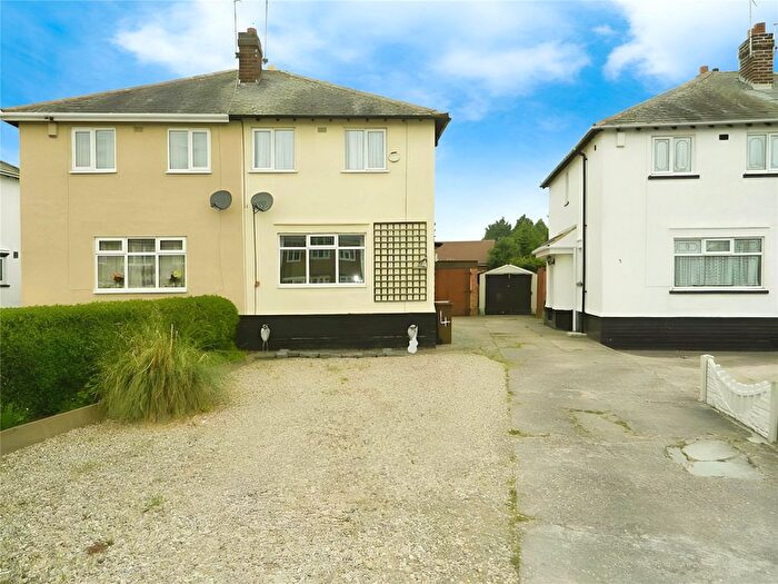 3 Bedroom Semi-Detached House To Rent In Rooker Crescent, Wolverhampton, WV2