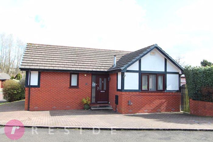 2 Bedroom Detached Bungalow For Sale In Bowlers Walk, Healey, Rochdale, OL12
