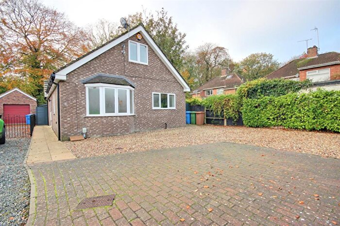 4 Bedroom Detached House For Sale In Barker Close, Cottingham, HU16