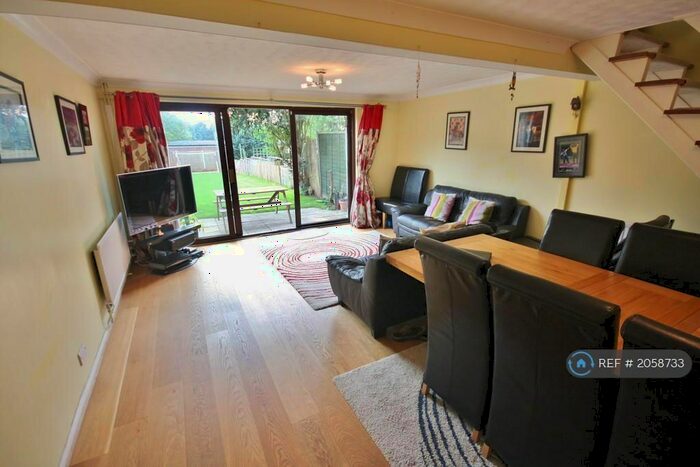 3 Bedroom Terraced House To Rent In Coval Lane, Chelmsford, CM1