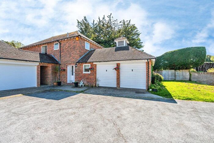 4 Bedroom Detached House For Sale In Old Place, Bognor Regis, PO21