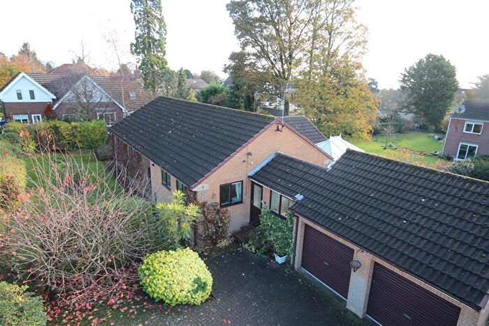 3 Bedroom Detached Bungalow For Sale In The Rise, North Ferriby, HU14