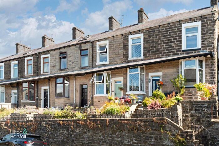 2 Bedroom Terraced House For Sale In Manchester Road, Barnoldswick, BB18