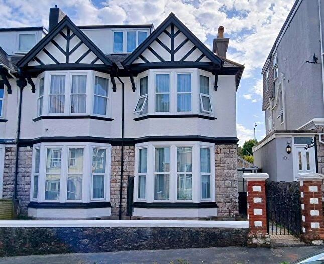1 Bedroom Flat To Rent In Morgan Avenue, Torquay, TQ2