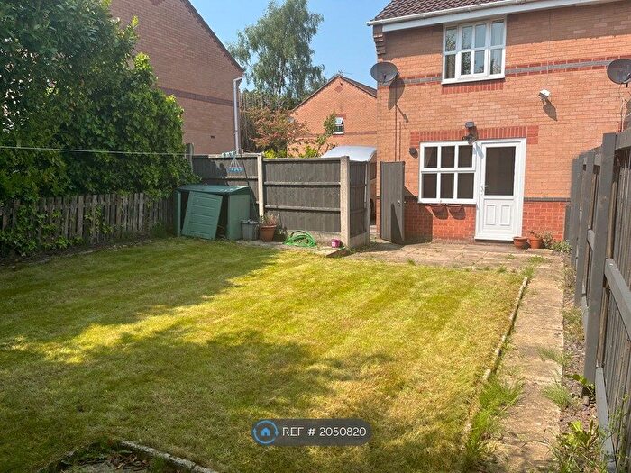 2 Bedroom Semi-Detached House To Rent In Whinchat Avenue, Newton-Le-Willows, WA12
