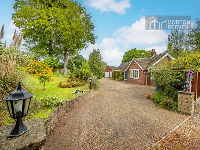 3 Bedroom Detached Bungalow For Sale In Oulton Road North, Lowestoft, Suffolk, NR32