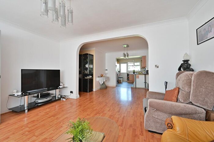 7 Bedroom Semi-Detached House For Sale In The Mall, Harrow, Middlesex, HA3