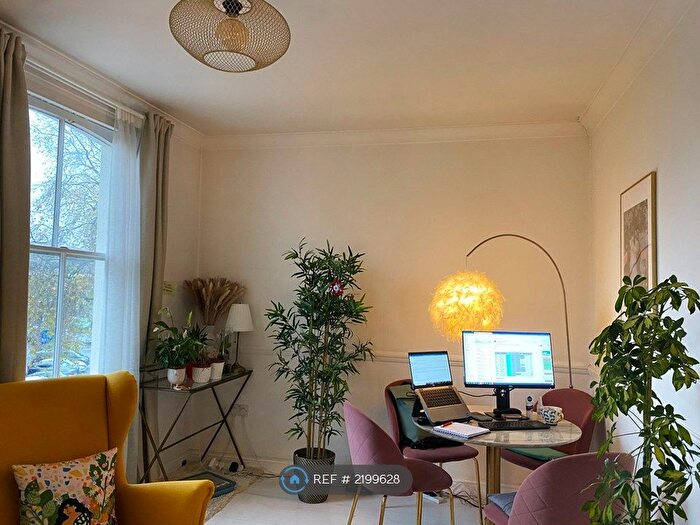 1 Bedroom Flat To Rent In Colvestone Crescent, London, E8