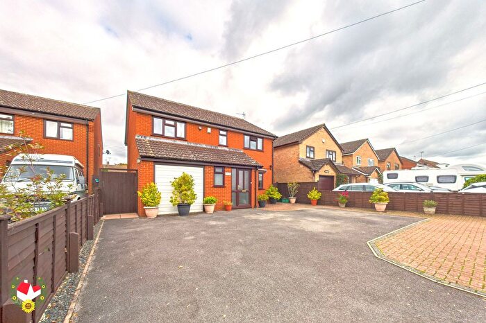 4 Bedroom Detached House For Sale In Naas Lane, Quedgeley, Gloucester, GL2