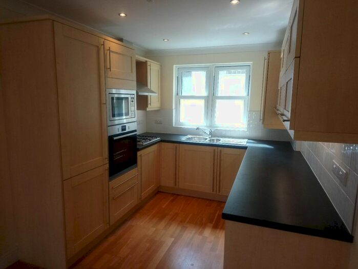 3 Bedroom Terraced House To Rent In Market Street, Haverfordwest, SA61