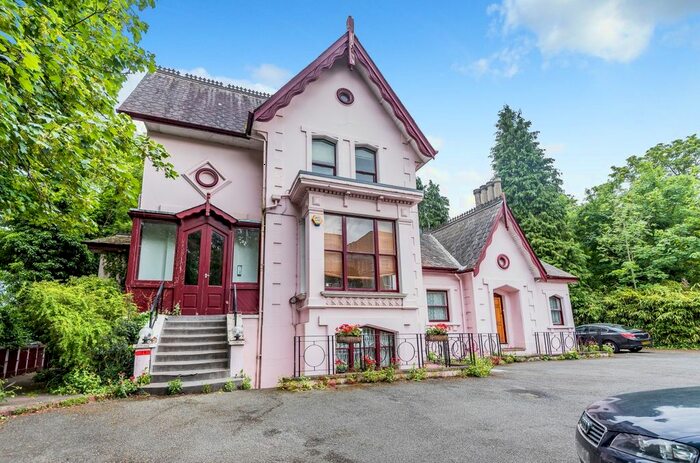 2 Bedroom Flat To Rent In Church Road, London, SE19