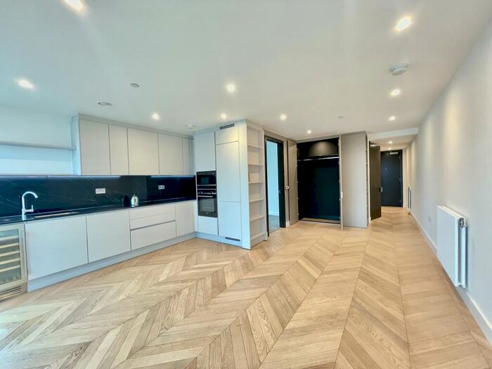 2 Bedroom Apartment To Rent In Brigadier Walk, Royal Arsenal, SE18