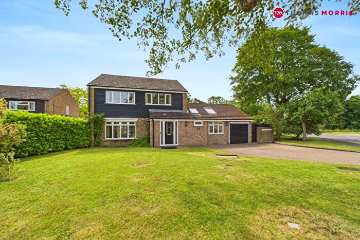 4 Bedroom Detached House For Sale In Westbrook Close, Hilton, Huntingdon, Cambridgeshire, PE28