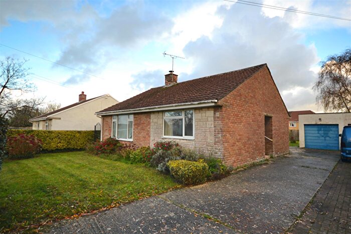 2 Bedroom Bungalow For Sale In Glebeland Close, West Stafford, Dorchester, DT2