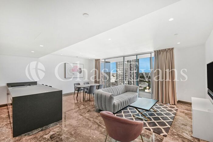 2 Bedroom Flat To Rent In Blackfriars Road, Southwark, London, SE1