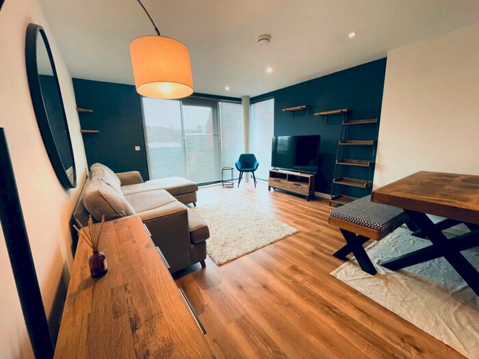 2 Bedroom Apartment To Rent In Cornhill, Liverpool, L1