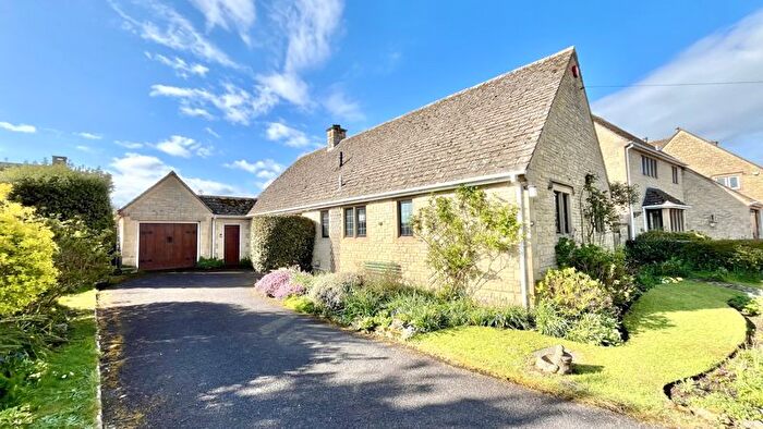2 Bedroom Detached Bungalow For Sale In Heathers, Broadway Road, Broadway, Somerset, TA19