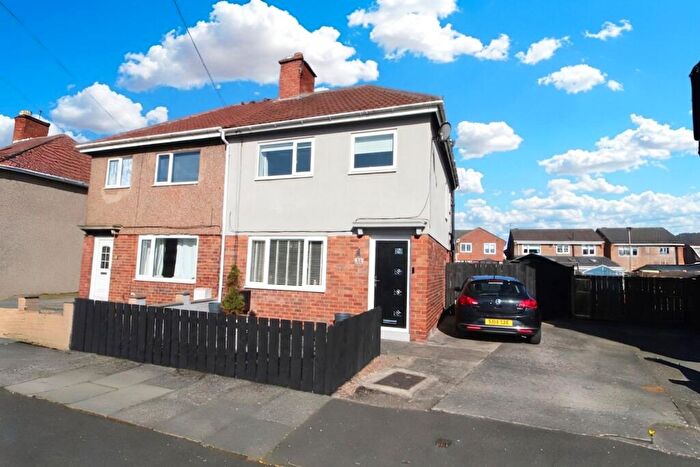3 Bedroom Semi-Detached House For Sale In Dukes Gardens, Blyth, NE24
