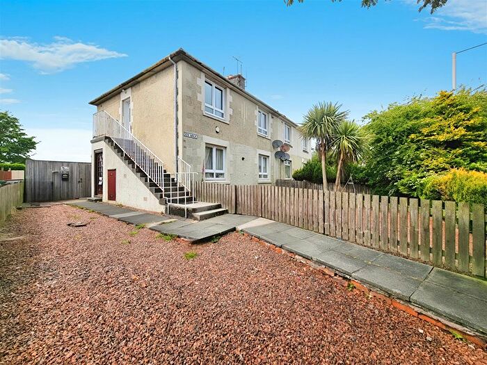 2 Bedroom Flat To Rent In Den Walk, Buckhaven, Leven, KY8