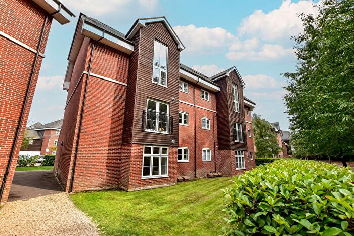 3 Bedroom Property For Sale In Wharf Way, Hunton Bridge, WD4
