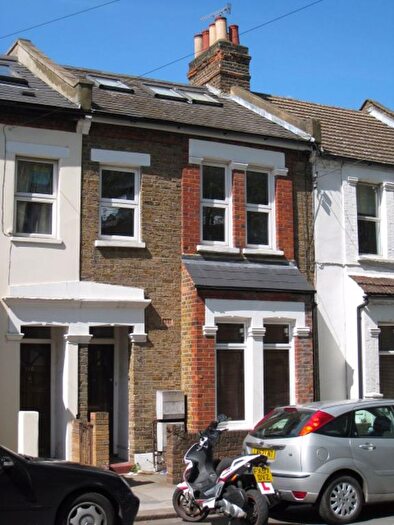 1 Bedroom Flat To Rent In St. Dunstans Road, London, W6