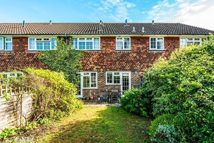 3 Bedroom Terraced House For Sale In The Street, Effingham, KT24