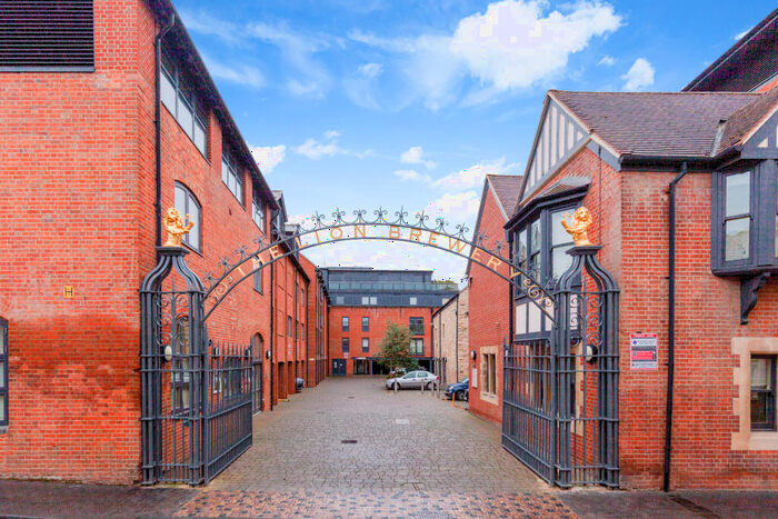 2 Bedroom Apartment To Rent In St Thomas Street, OX1