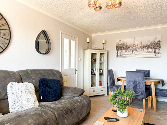 2 Bedroom Detached Bungalow For Sale In Bottesford, DN16