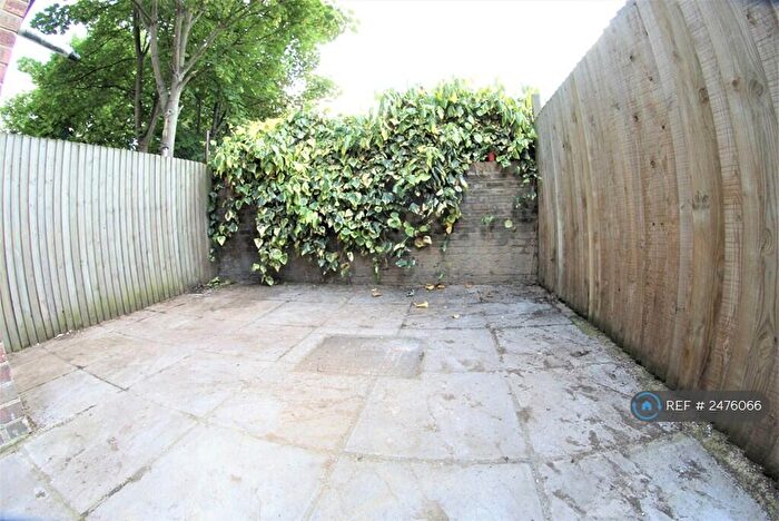 1 Bedroom Flat To Rent In Hackney, London, E9