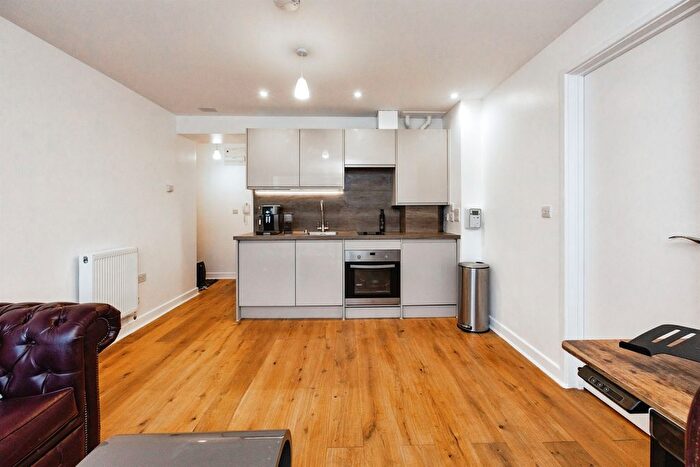 1 Bedroom Flat For Sale In Elwick Road, Ashford, TN23