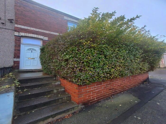 2 Bedroom End Of Terrace House To Rent In St Andrews Terrace, Bishop Auckland, Ds., DL14