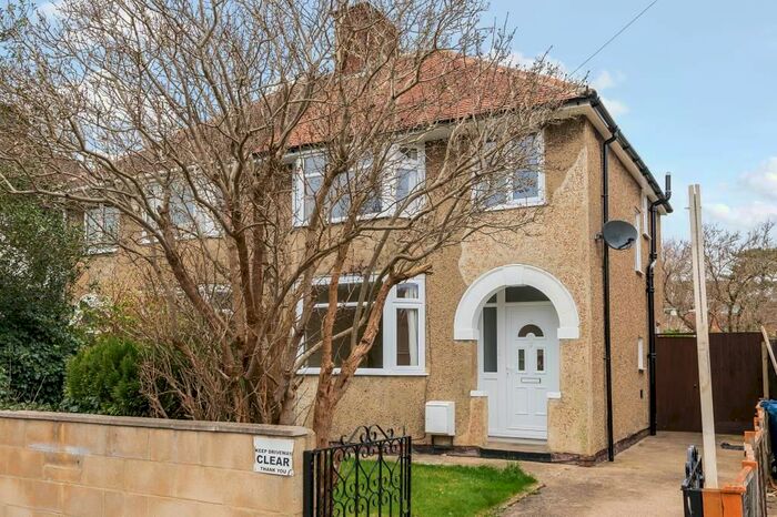 3 Bedroom Semi-Detached House To Rent In Kelburne Road, East Oxford, OX4