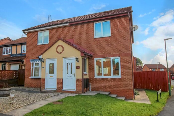 2 Bedroom Semi-Detached House To Rent In Lisle Road, Newton Aycliffe, DL5