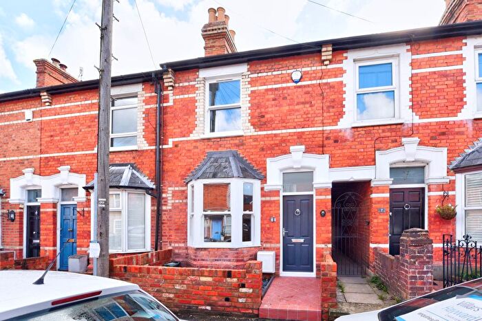 2 Bedroom Terraced House To Rent In Boston Road, Henley On Thames, RG9