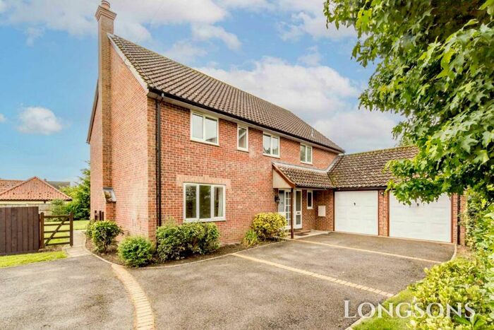 4 Bedroom Detached House To Rent In The Grove, Necton, PE37