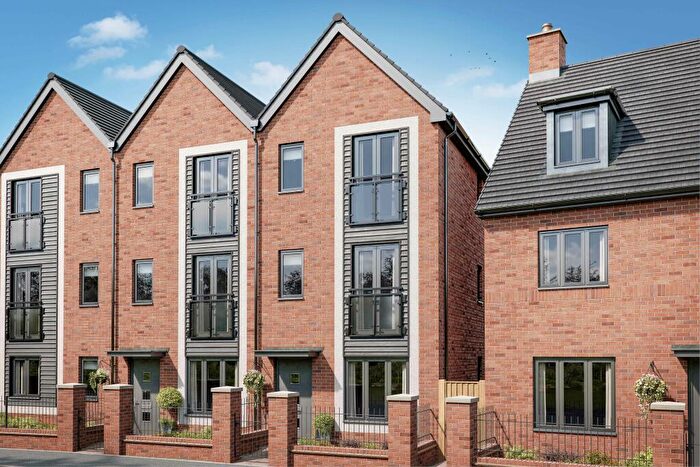 3 Bedroom House To Rent In Gainsborough Avenue, Bristol, BS10