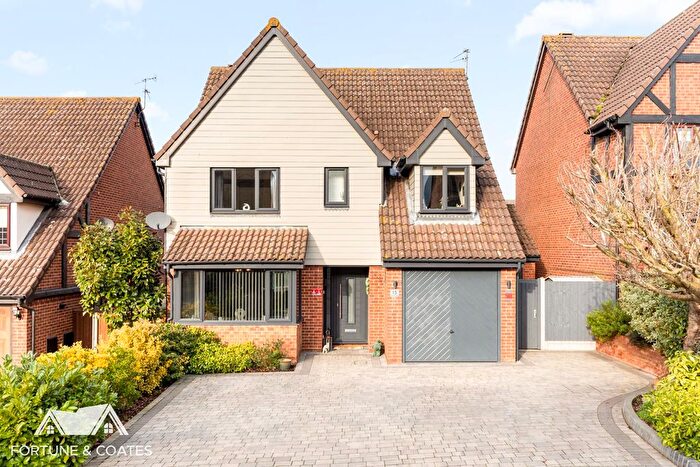 4 Bedroom Detached House For Sale In Riddings Lane, Harlow, CM18