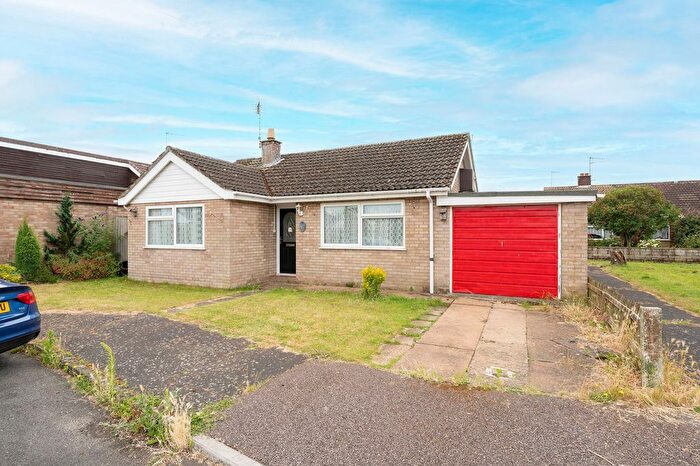 2 Bedroom Detached Bungalow To Rent In Westfields, Narborough, PE32
