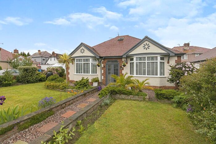 4 Bedroom Bungalow For Sale In Rhuddlan Road, Rhyl, Denbighshire, LL18