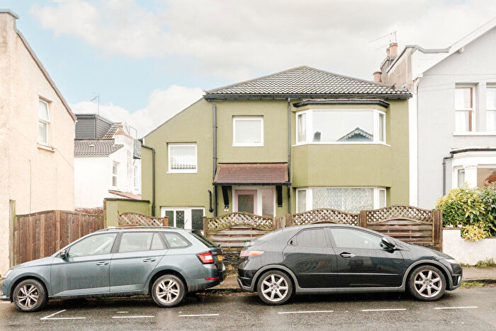 3 Bedroom End Of Terrace House For Sale In Pembroke Road, Southville, Bristol, BS3