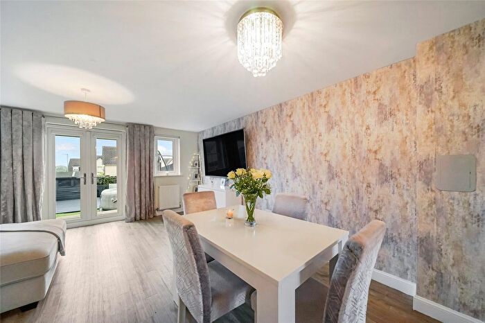 4 Bedroom End Of Terrace House For Sale In Honeysuckle Drive, Cumbernauld, Glasgow, North Lanarkshire, G68